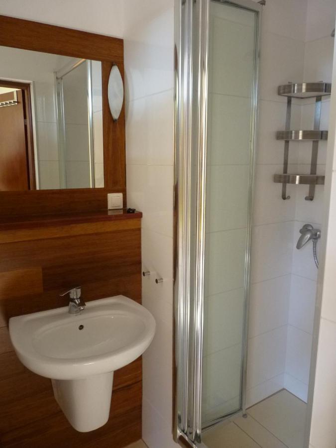 Hotel Osrodek Wypoczynkowy W Sosnowym Lesie à Międzywodzie Extérieur photo