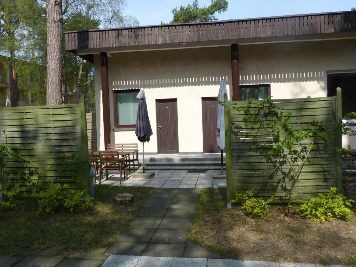 Hotel Osrodek Wypoczynkowy W Sosnowym Lesie à Międzywodzie Extérieur photo